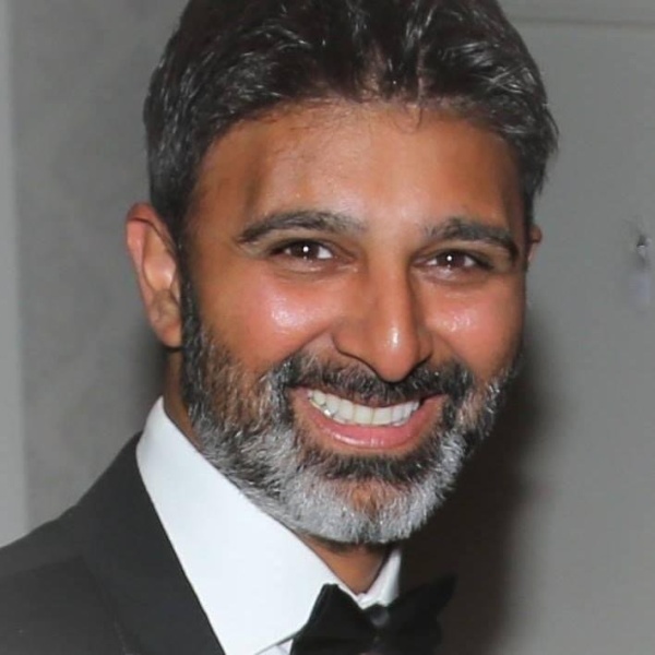 Clinictor - Confident Dental Care - Dr Hitesh Gohil