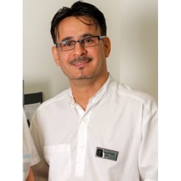 Clinictor - Bexleyheath Dental Practice - Dr Hussein Shaffie