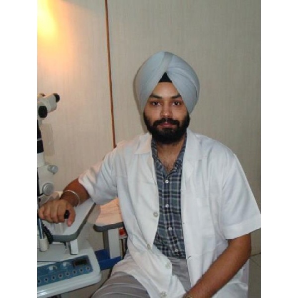 Clinictor - Dr. K.P's Eye Care Centre - Dr I.P SINGH