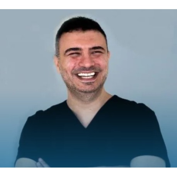 Clinictor - Dent Master Smi̇le Ağiz Ve Di̇ş Sağliği Poli̇kli̇ni̇ği̇ - Dr İbrahim Eren Yilmaz