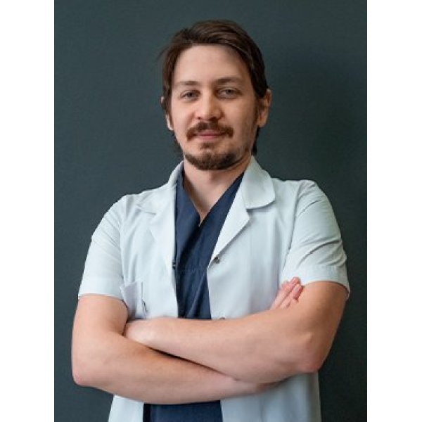 Clinictor - Papatya Dental Hospital - Dr Ilhan Altinsoy
