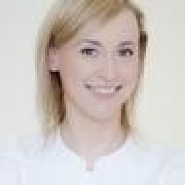 Clinictor - DeClinic Stomatologia na Mokotowie - Dr Irmina Materna
