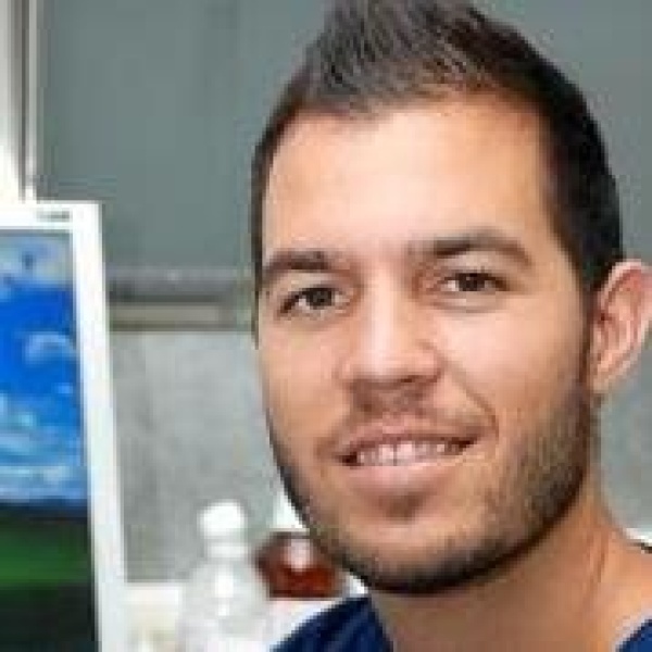 Clinictor - Echeverría Clínica Dental - Dr Iván Mendoza Martínez