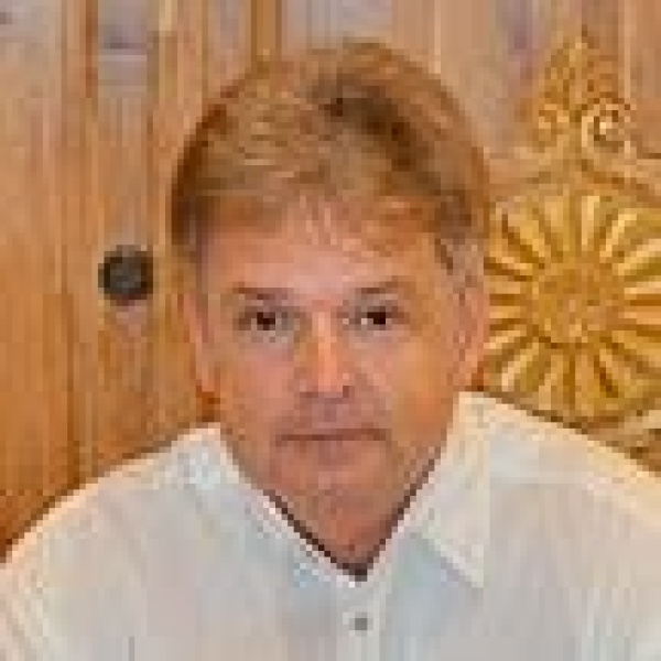 Clinictor - Varga Plasztika - Dr János Varga