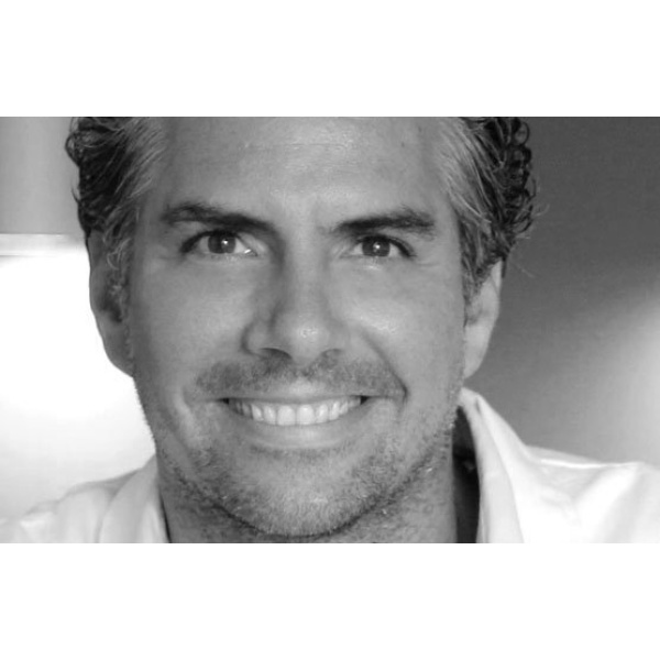 Clinictor - CLOE - Clinica de Odontologia Especializada - Dr  Javier  García-Cortés