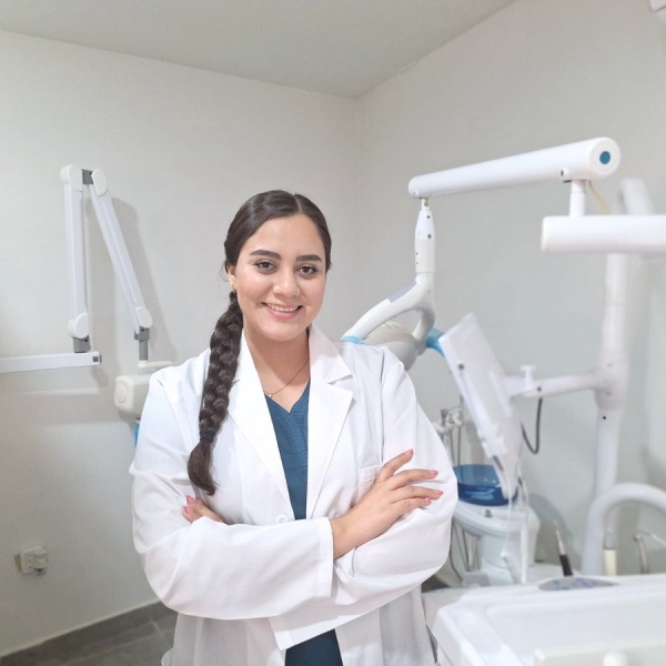 Clinictor - New Image Dental Group - Dr Jazmin Quintero Ayala