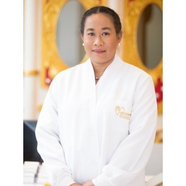 Clinictor - Mahanakhon Dental Kingdom - Dr Jeeraphat Jantarat