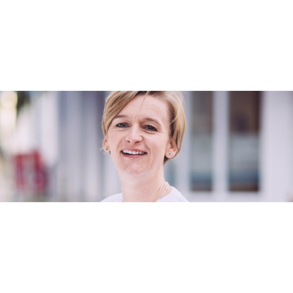 Clinictor - The Exeter Dental Centre - Dr Joanna  Sutcliffe