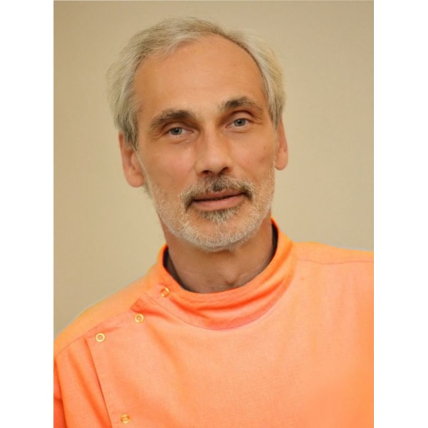 Clinictor - Globe Centre - Dr John Adam