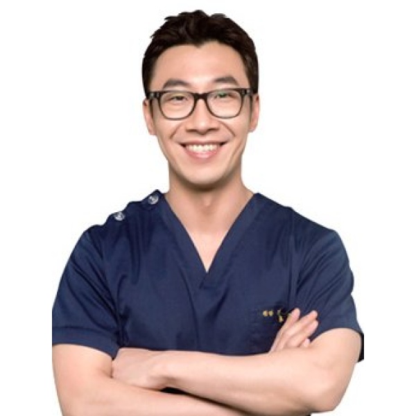 Clinictor - Diva - Dr Jong Myeong Kim
