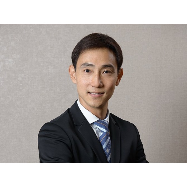 Clinictor - Eagle Eye Centre Pte Ltd - Dr Julian Theng