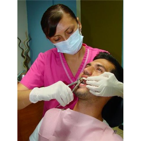 Clinictor - North Pacific Dental - Dr Karol Trejos