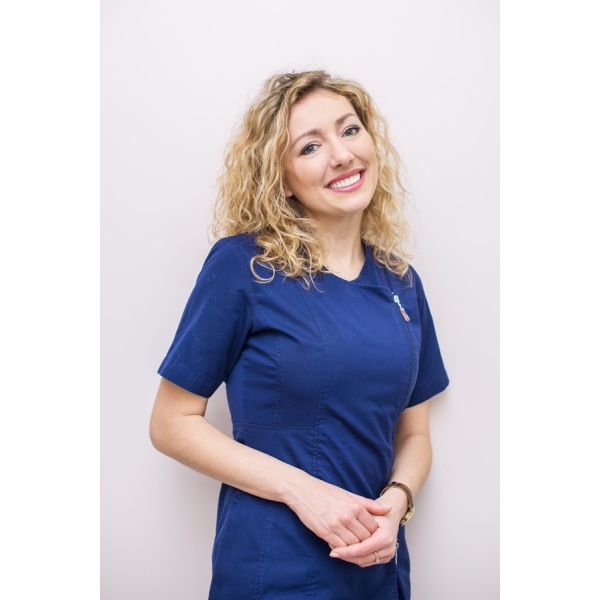 Clinictor - Dr Borzecki Dental Clinic Warsaw - Dr Karolina Tomera