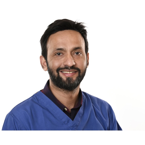 Clinictor - Leagrave Dental Sedation Clinic - Dr Karun Dewan