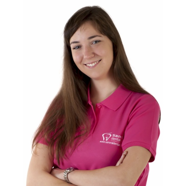 Clinictor - Sanoral Dental Clinic - Dr Kata Takács-Magony