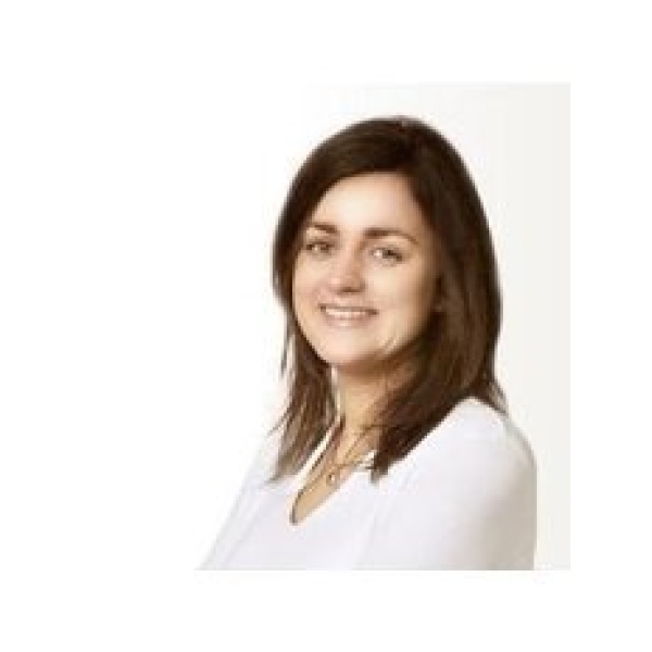 Clinictor - Artoral Dental Center - Dr Katalin Halmi