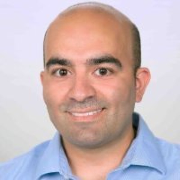 Clinictor - Salud Dentofacial - Dr Kelvin Ian Afrashtehfar