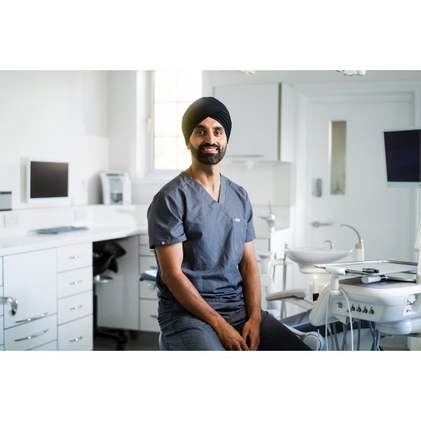 Clinictor - Euston Place Dental Practice - Dr Kirpal Dhaliwal