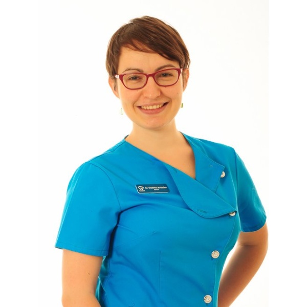 Clinictor - Sanoral Dental Clinic - Dr Krisztina Visnyai