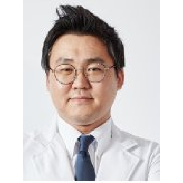 Clinictor - The MIR Dental Clinic - Dr Lee Dean