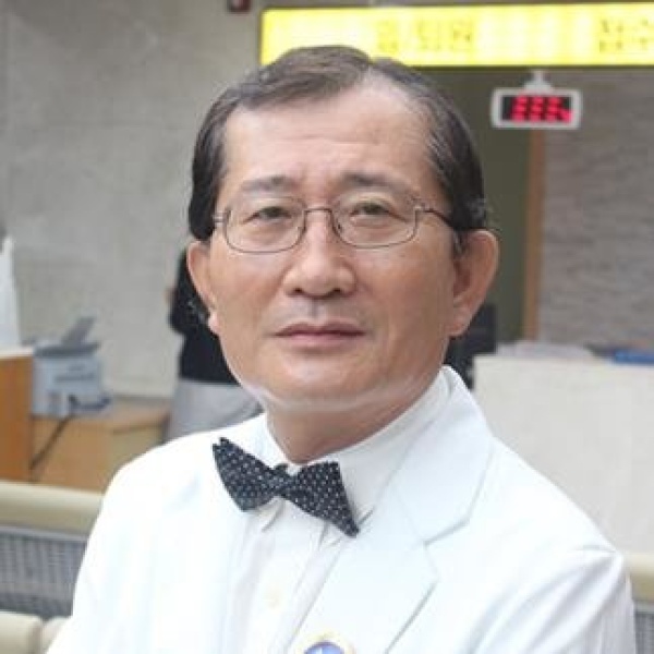 Clinictor - Living Well Dental - Dr Lee Jeong Ho