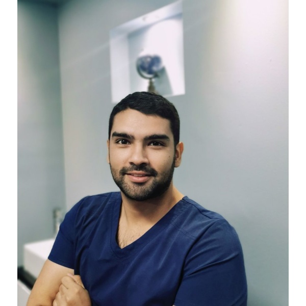 Clinictor - Dr Chio Dental Clinic - Dr Leonardo  Villafranca