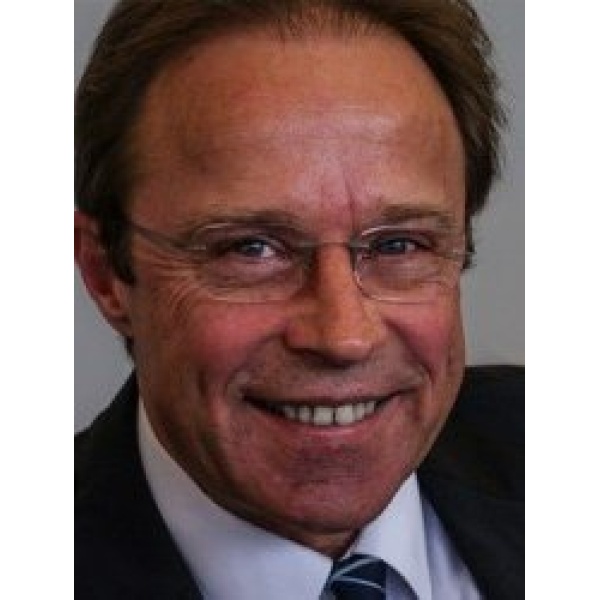 Clinictor - Westcountry Dental and Implant Centre - Dr Leszek Gruszka