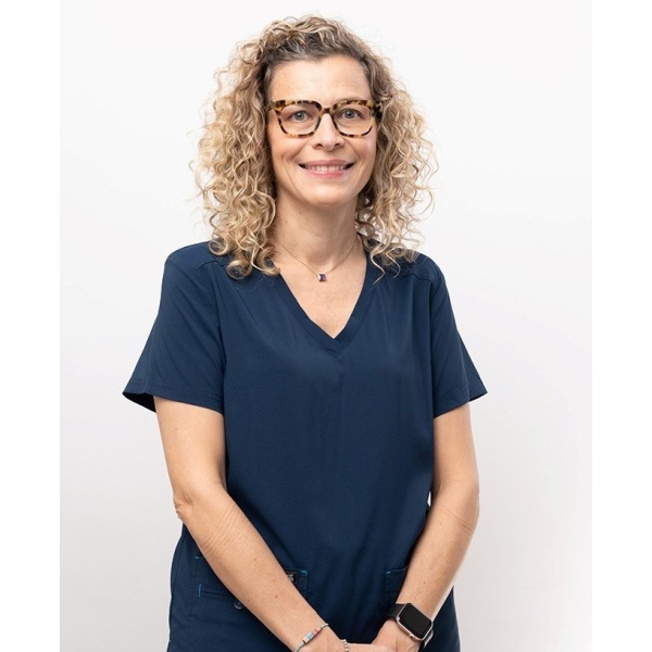 Clinictor - Clinica Dental El Cedro Barcelona - Dr Leticia Rodríguez