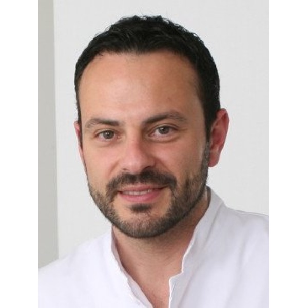Clinictor - Dra. Cristina Villanueva - Dr Lisandro Farollch Prats