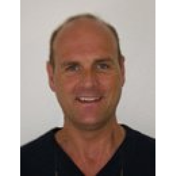 Clinictor - Selly Park Dental Centre - Dr Louis Mackenzie
