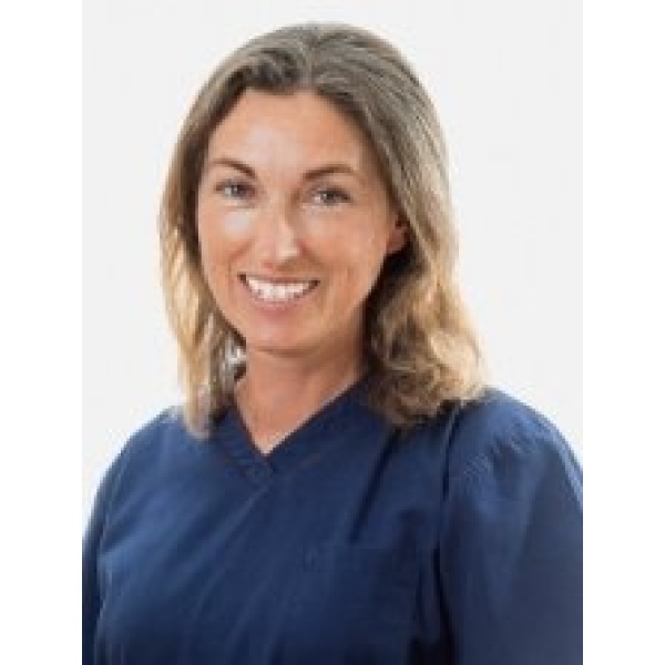 Clinictor - Strand On The Green Dental Practice - Dr Lucinda Brown