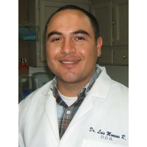 Clinictor - Meneses Dental Group - Dr Luis Meneses Jr