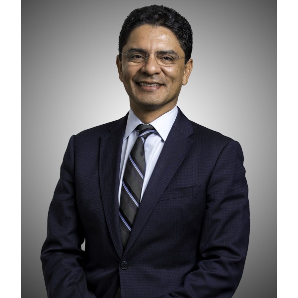 Clinictor - Plastic Surgery Tijuana - Luis Suarez - Dr Luis Suarez
