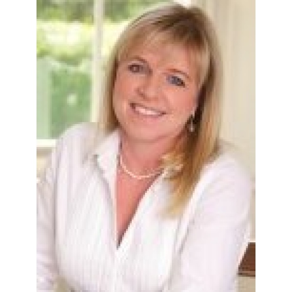 Clinictor - Crecent Clinic - Dr Lynda Elliott