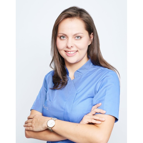 Clinictor - Implantis Dental Clinic - Dr Magdalena Koralewicz