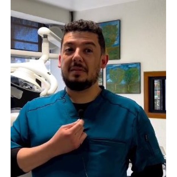 Clinictor - The Calil Dental Studio - Dr Manuel Vázquez