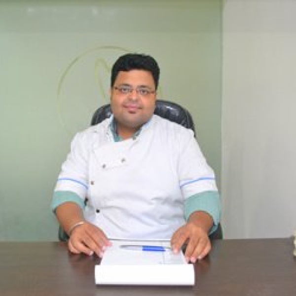 Clinictor - Vivanta Clinics - Dr Manvendra Singh Gahlot
