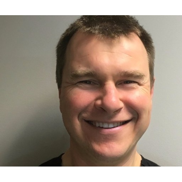 Clinictor - Island Dental Care - Dr Marcin Kazmierczak