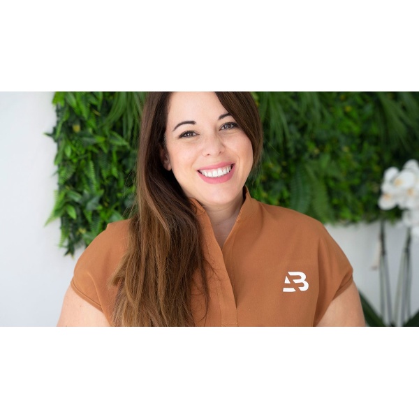 Clinictor - ABClinic - Dr Maria Jose