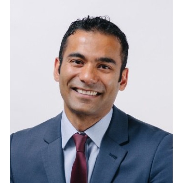 Clinictor - Dentist On The Green - Dr Mario Correia