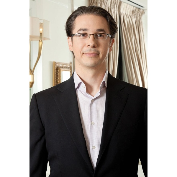 Clinictor - Toronto Cosmetic Surgery Institute - Dr Martin Jugenburg