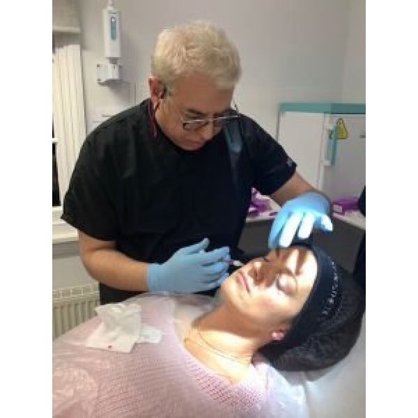 Clinictor - Elate Hair Clinic - Birmingham - Dr Max Malik