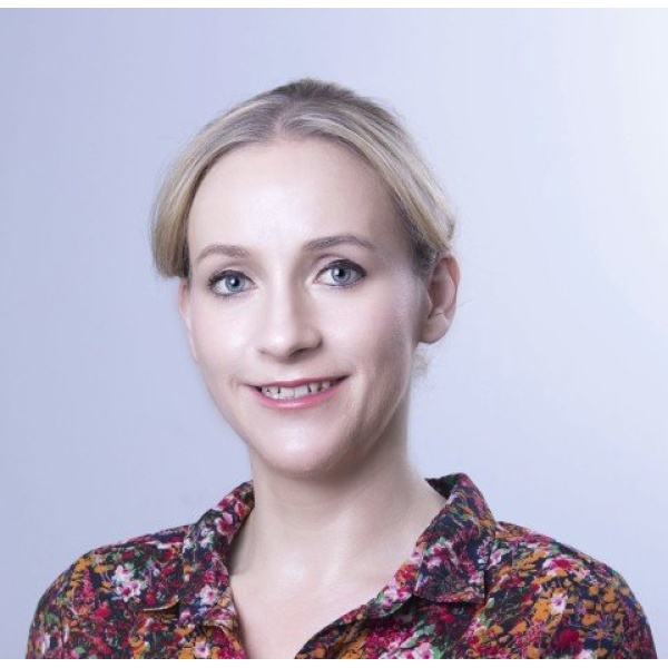 Clinictor - Custom House Square Medical Centre - Dr Meabh Ni Dhiaemada