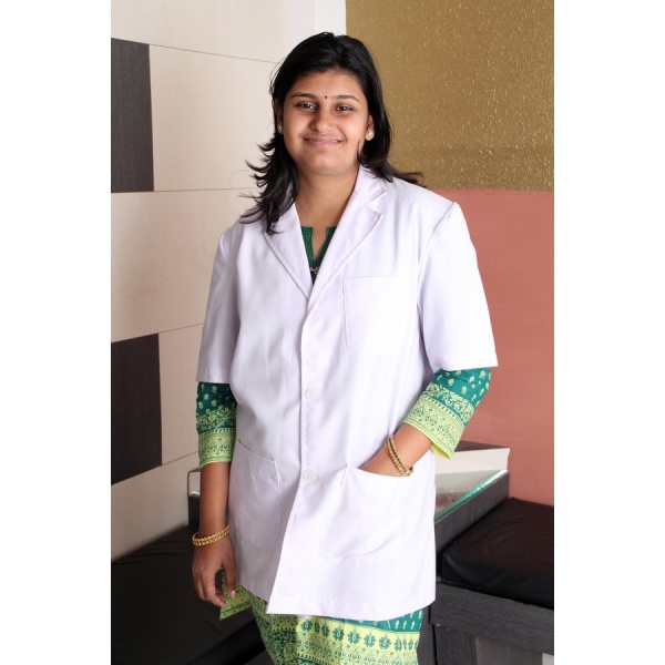 Clinictor - SMILE n GLAMOUR DENTAL IMPLANT CENTRE - Dr Meera Vedpathak