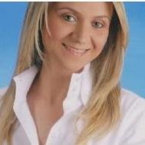 Clinictor - Green And White - Dr Melek Bolaca Civelek