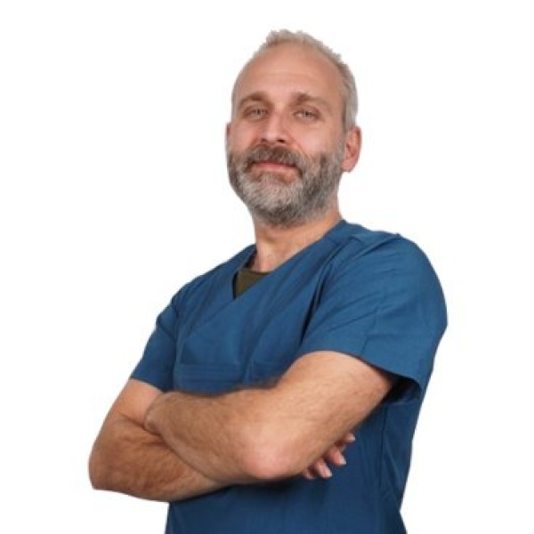 Clinictor - İnci Diş - Dr Meriç Küçükcoşkun