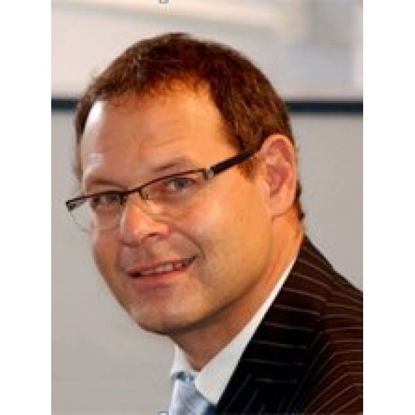 Clinictor - The Hertfordshire Centre for Dentistry - Dr Michael Norton