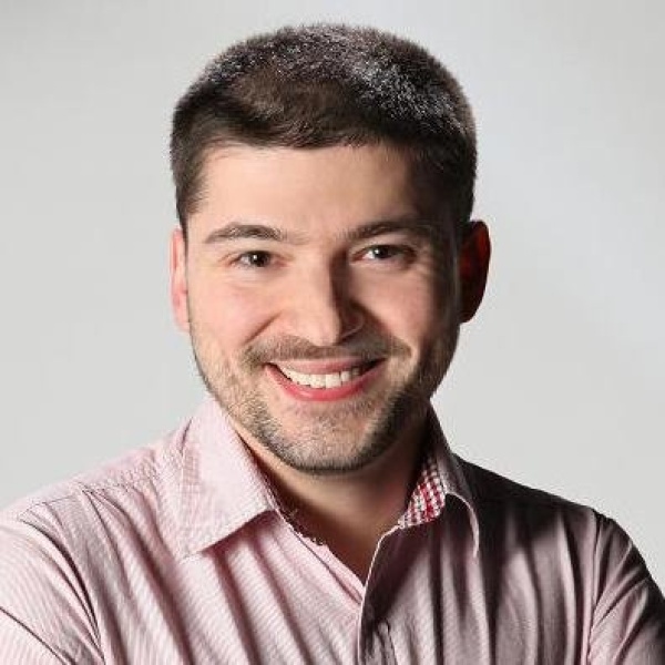Clinictor - Vital-Dent.pl - Dr Michal Balaga