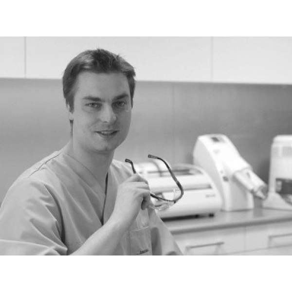 Clinictor - Centrum Nowoczesnej Ortodoncji Dr Weronika Wierusz-Hajdacka - Dr Michal Zmorzynski