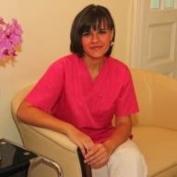 Clinictor - Livia Dent - Dr Mihaela Medvedev
